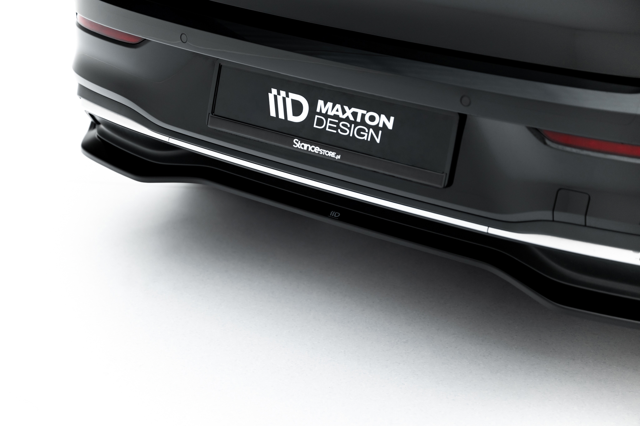 Maxton Heckansatz VW Golf Mk8 Facelift schwarz Hochglanz