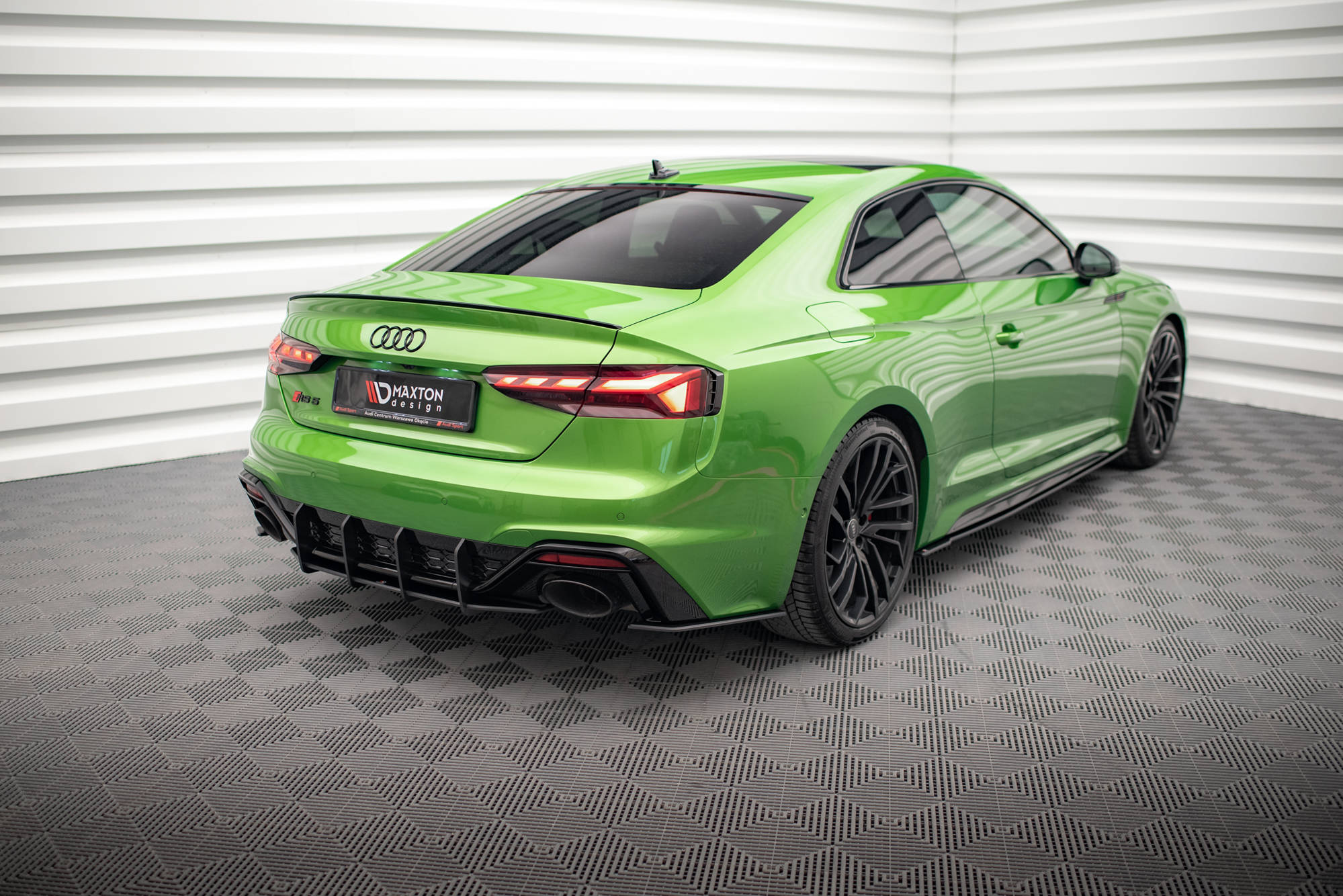 Maxton Street Pro Heck Ansatz Flaps Diffusor für Audi RS5 F5 Facelift