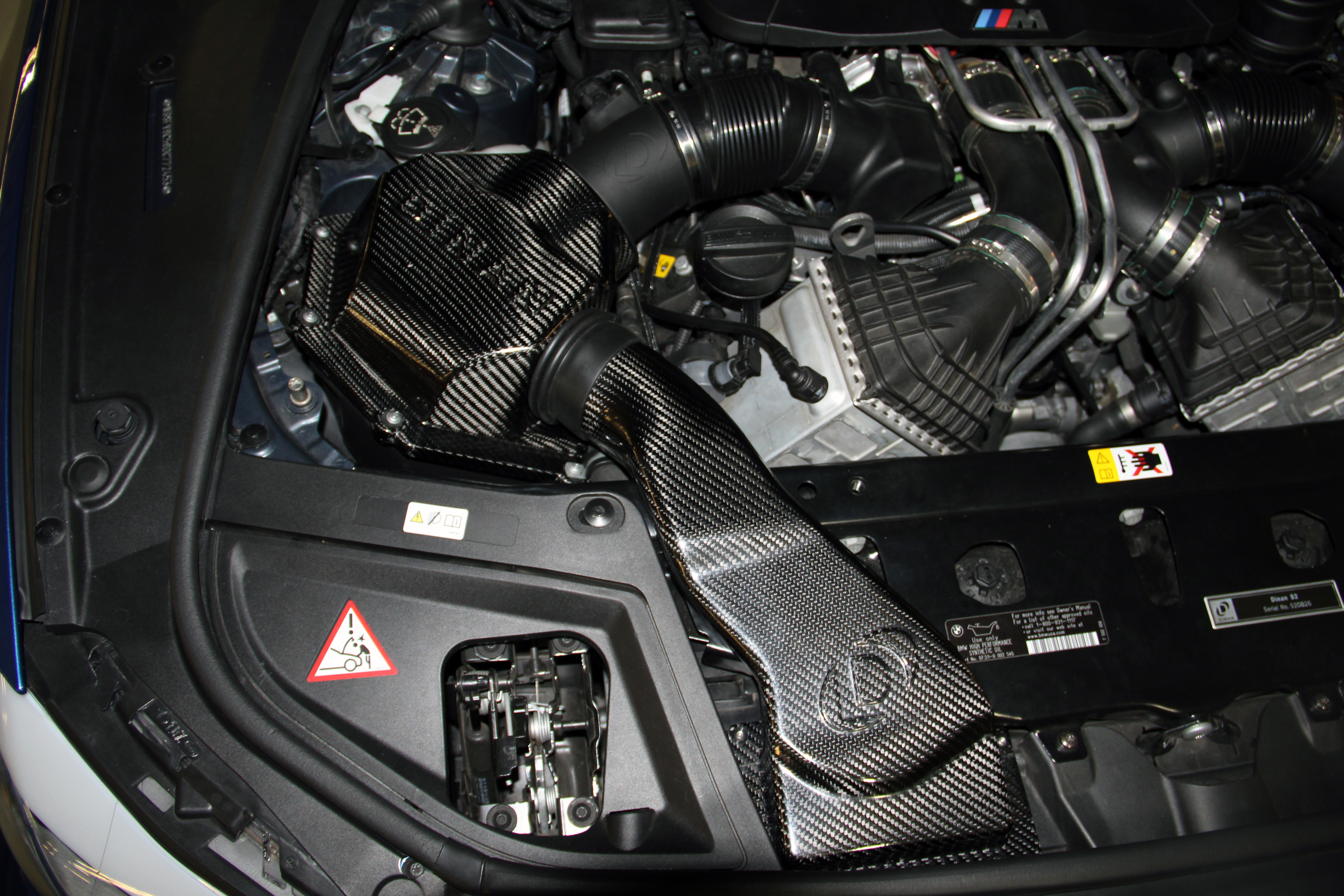 Dinan Cold Air Intake BMW M5 
