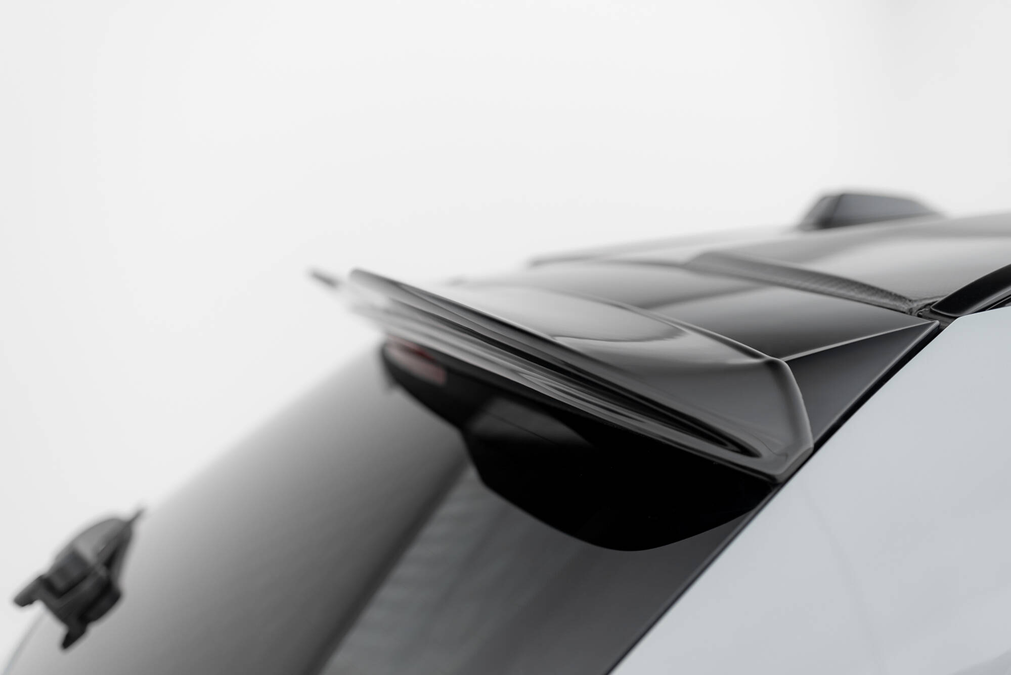 Maxton Spoiler CAP 3D für BMW 3er Standard / M340 / M-Paket / M3 Touring G21 / G81 schwarz Hochglanz