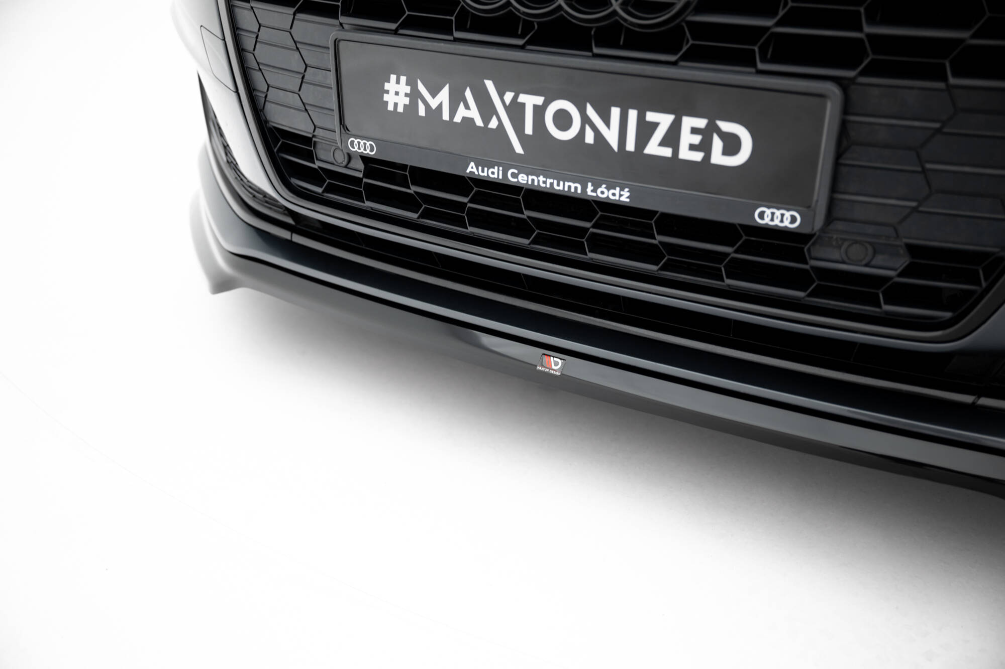 Maxton Front Ansatz V.1 passend für A5 F5 Facelift schwarz Hochglanz