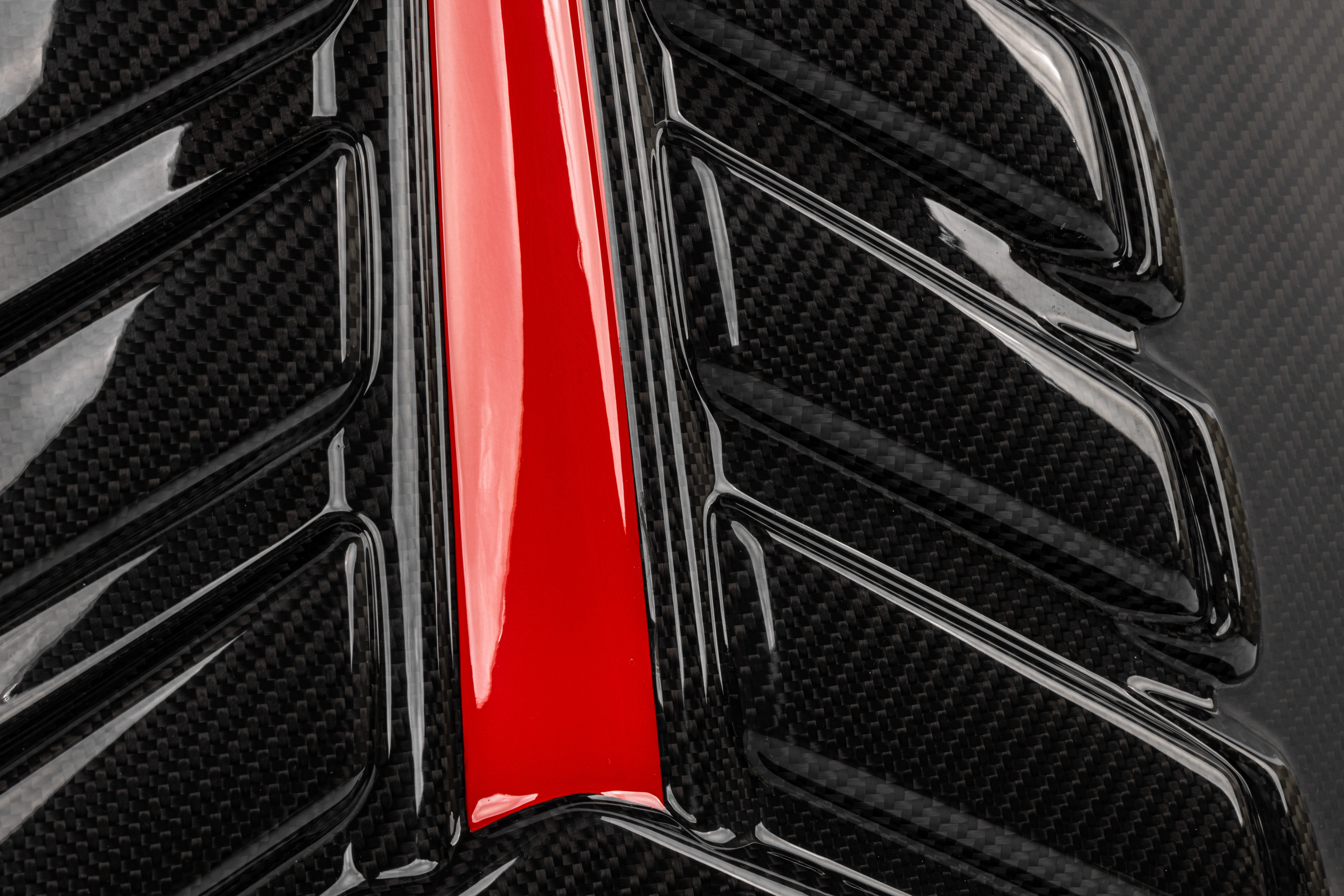  APR Carbon Motorabdeckungen 2.9T 3.0T 4.0T (4M) SUV