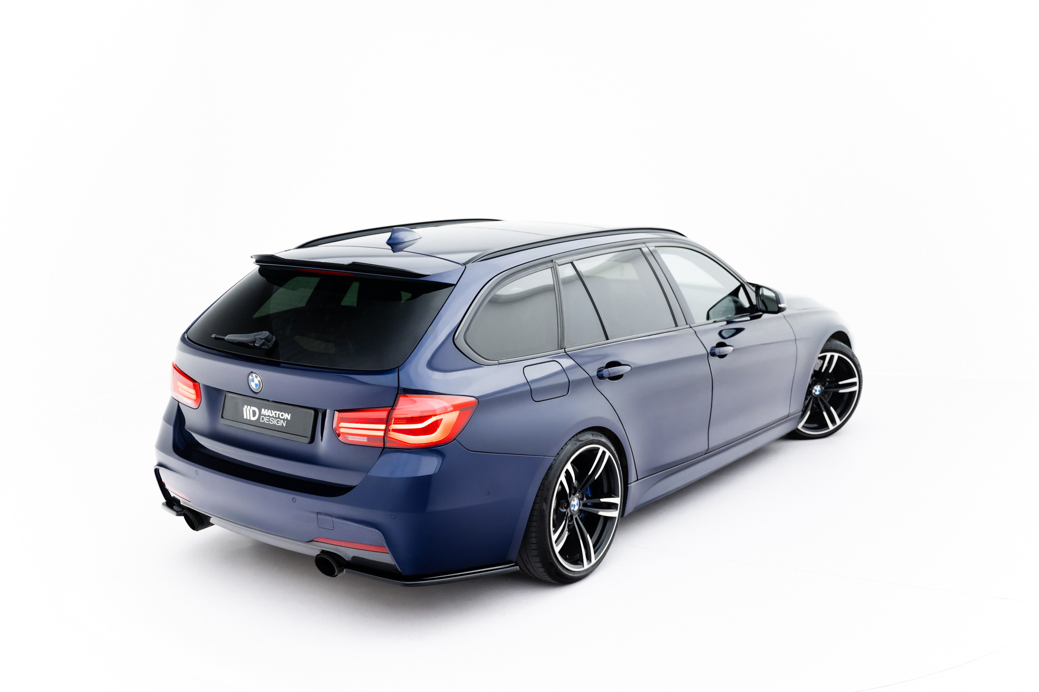 Maxton Spoiler CAP für BMW 3er M-Paket Touring F31 / F31 Facelift schwarz Hochglanz