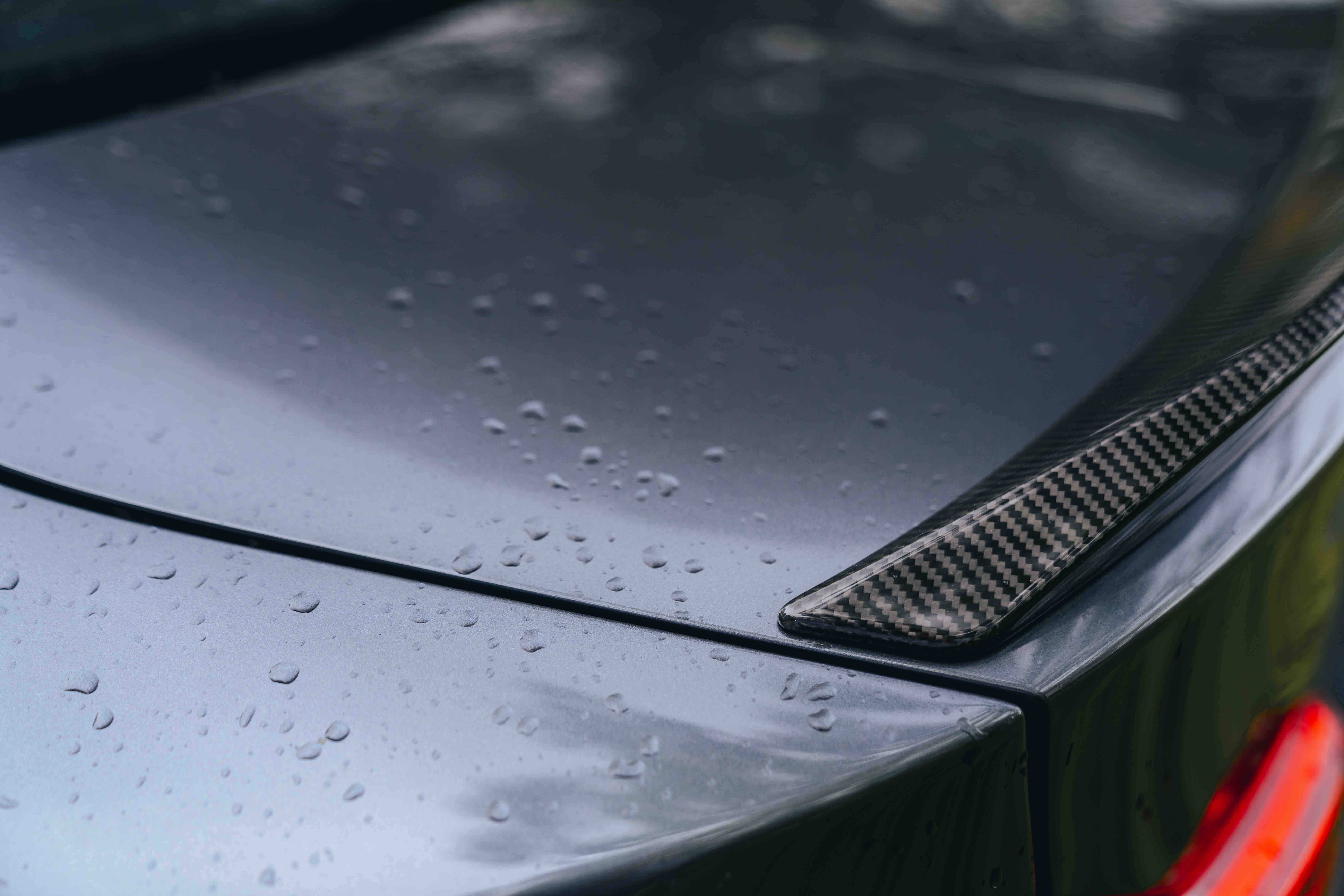 Original BMW M4 F8X Performance Heckspoilerlippe 