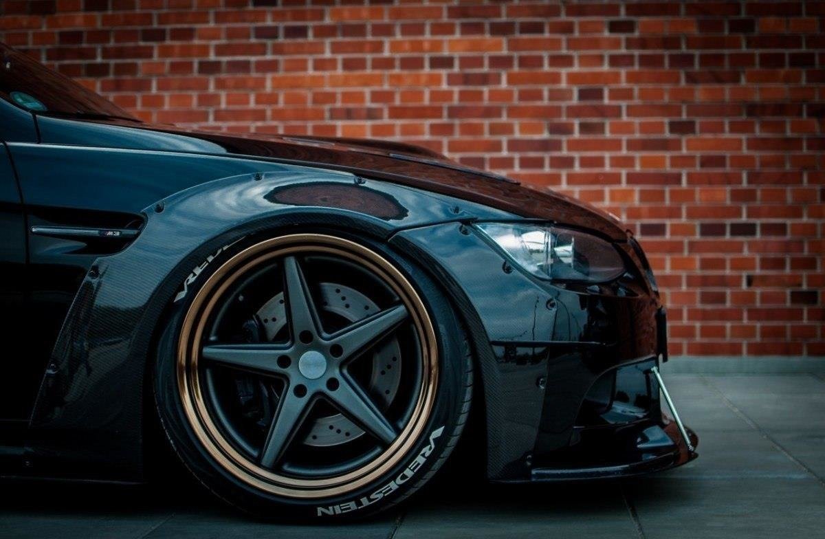 Maxton Wide Body BMW M3 E92