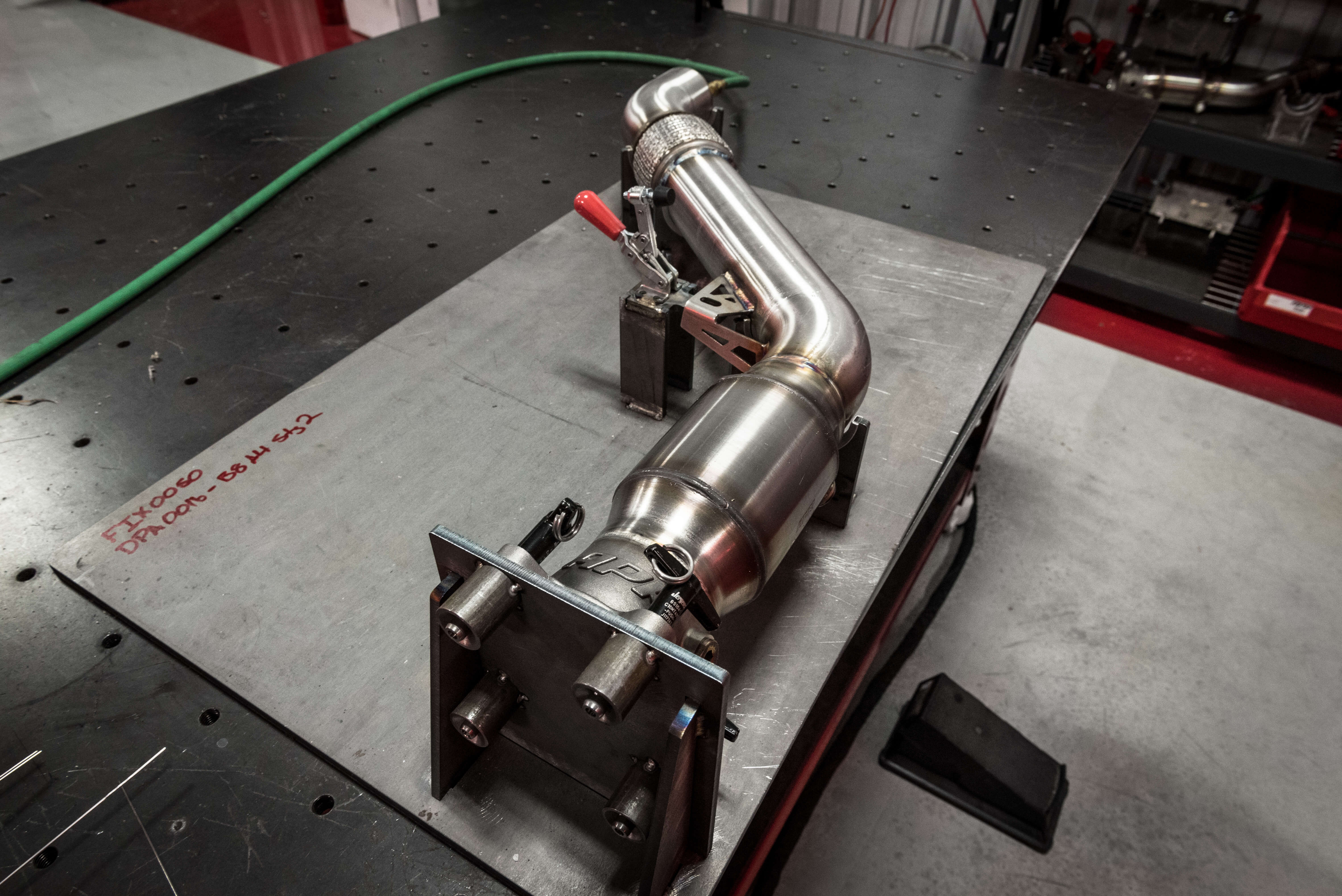 Downpipe 1.8T/2.0T Audi A4. A5. Q5 (B8/B8.5/8R)