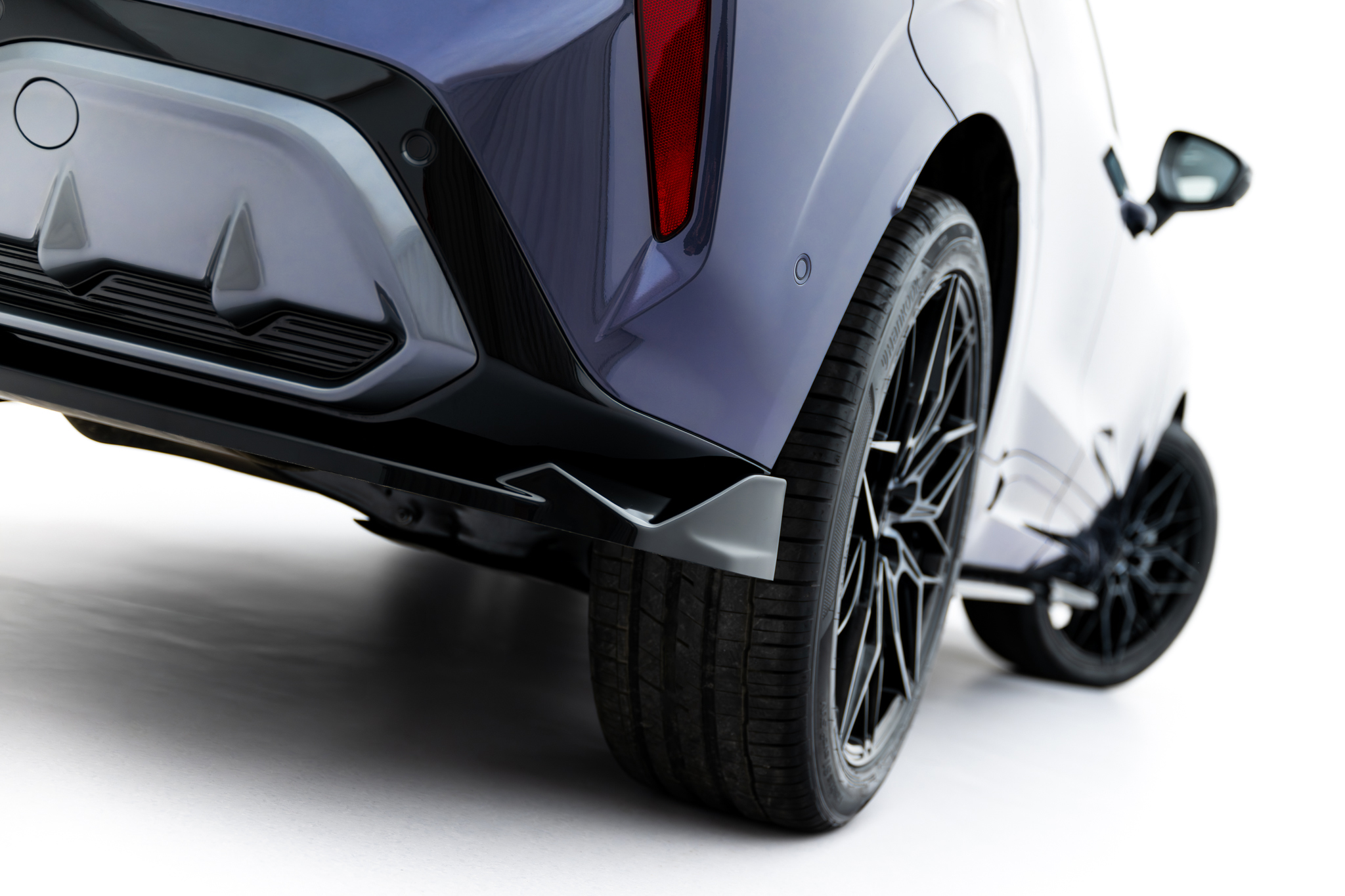 Maxton Mittlerer Cup Diffusor DTM Look Heck Ansatz für V.1 Cupra Terramar Mk1 schwarz Hochglanz