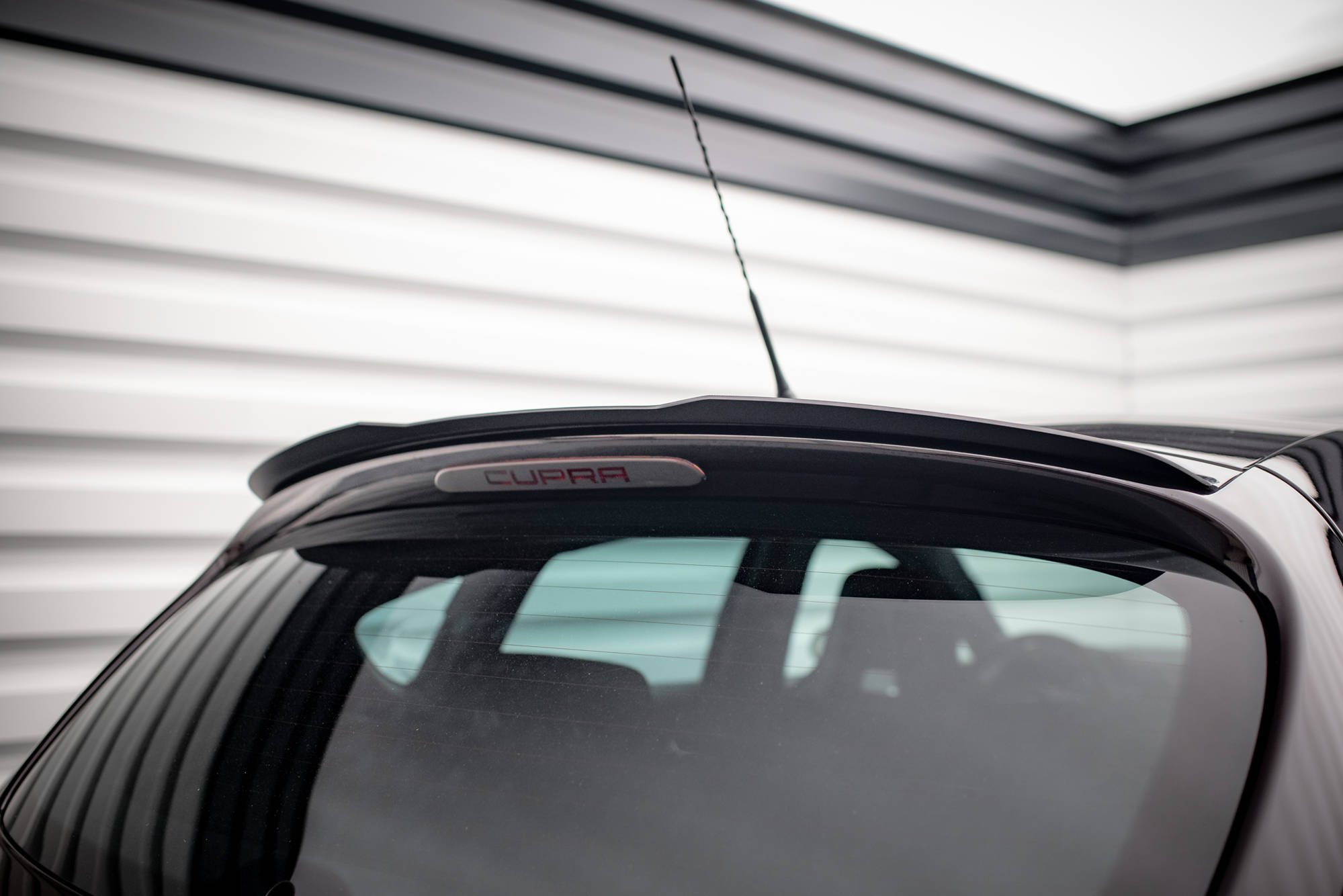 Maxton Spoiler CAP für Seat Leon Cupra / FR Mk2 schwarz Hochglanz