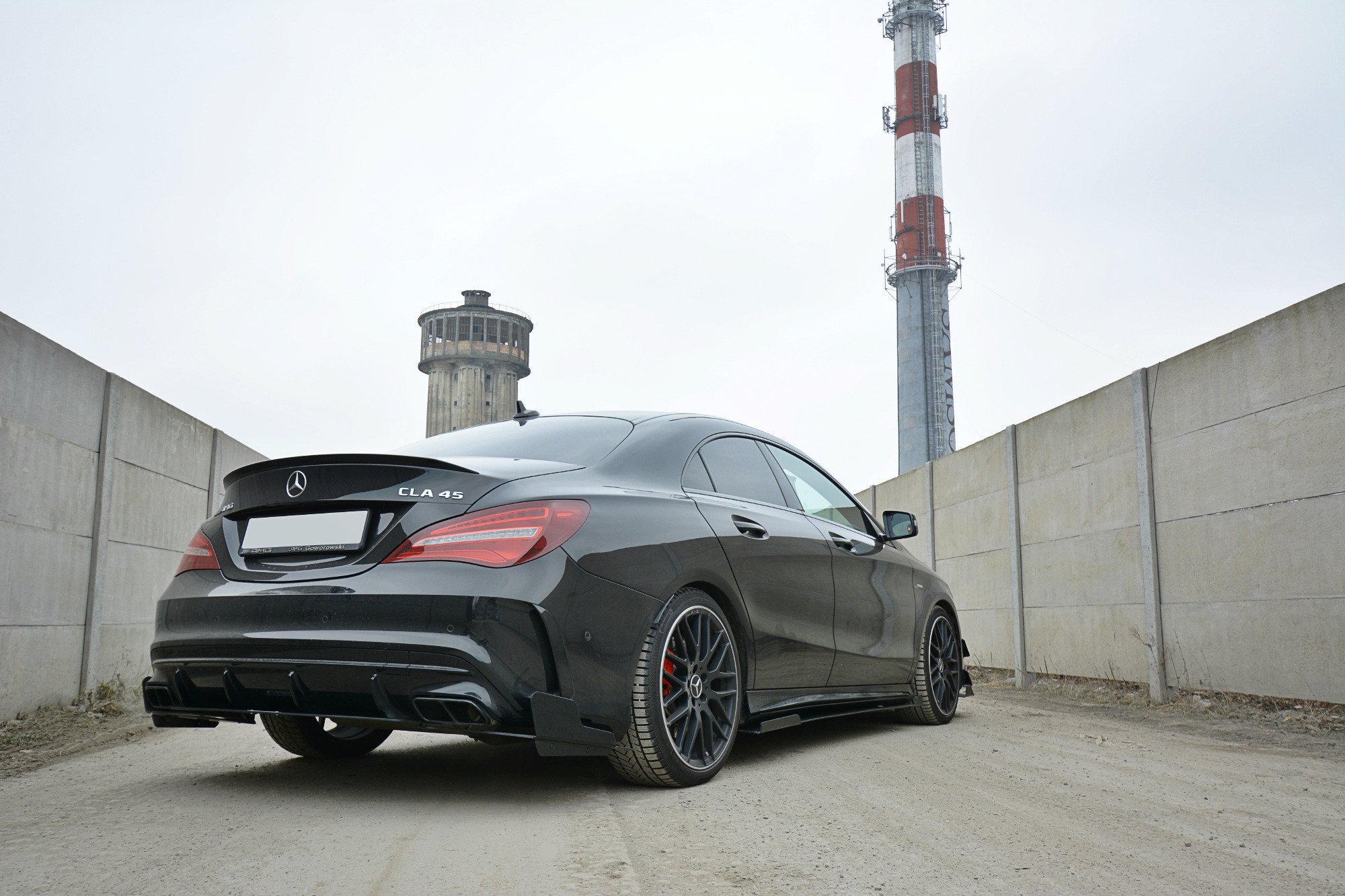 Maxton SPORT Heck Ansatz Flaps Diffusor für Mercedes CLA A45 AMG C117 Facelift