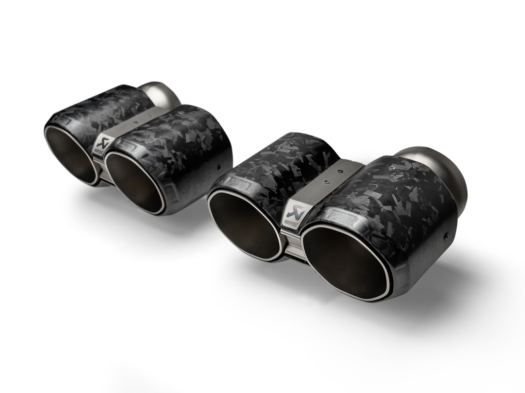 Akrapovič Tail Pipe Set (Chopped Carbon-Octagon)