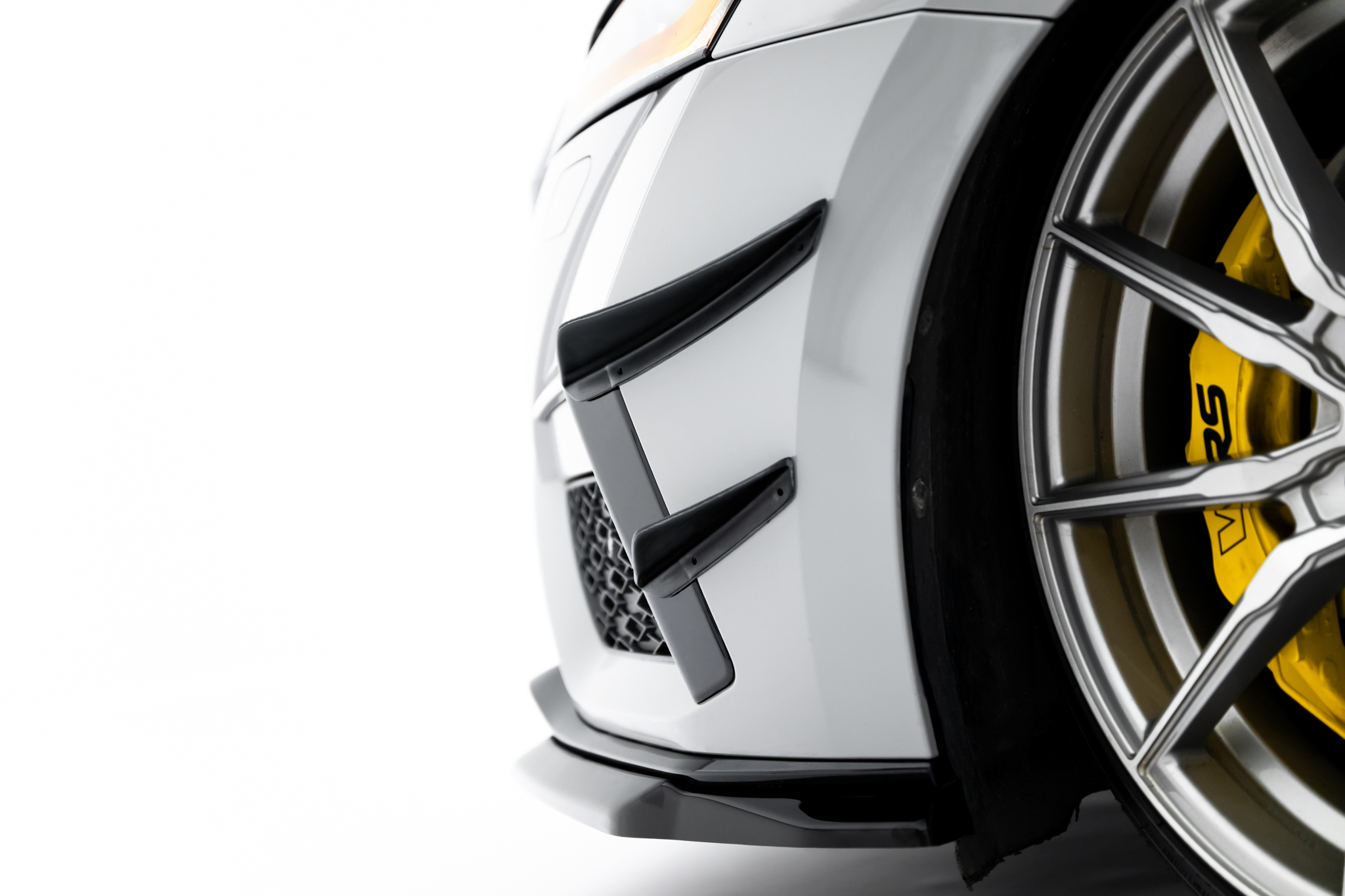 Maxton Stoßstangen Flaps Wings vorne Canards für Skoda Octavia RS Mk4