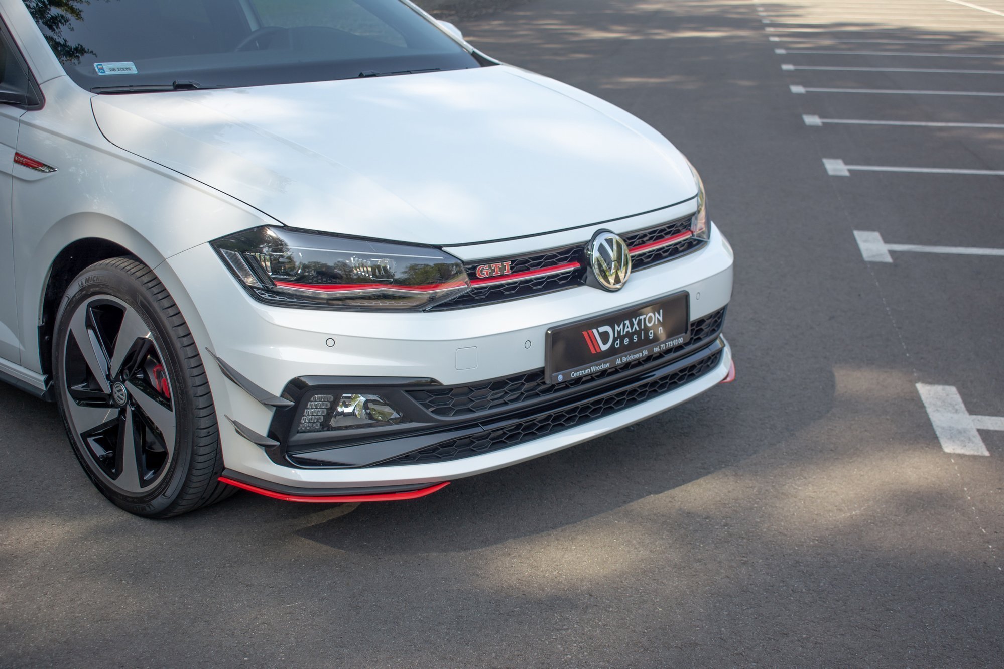 Maxton Front Ansatz für Seite Volkswagen Polo GTI / R-line Mk6 rot Hochglanz