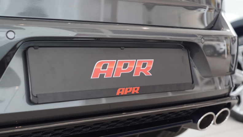 APR Kennzeichenhalter