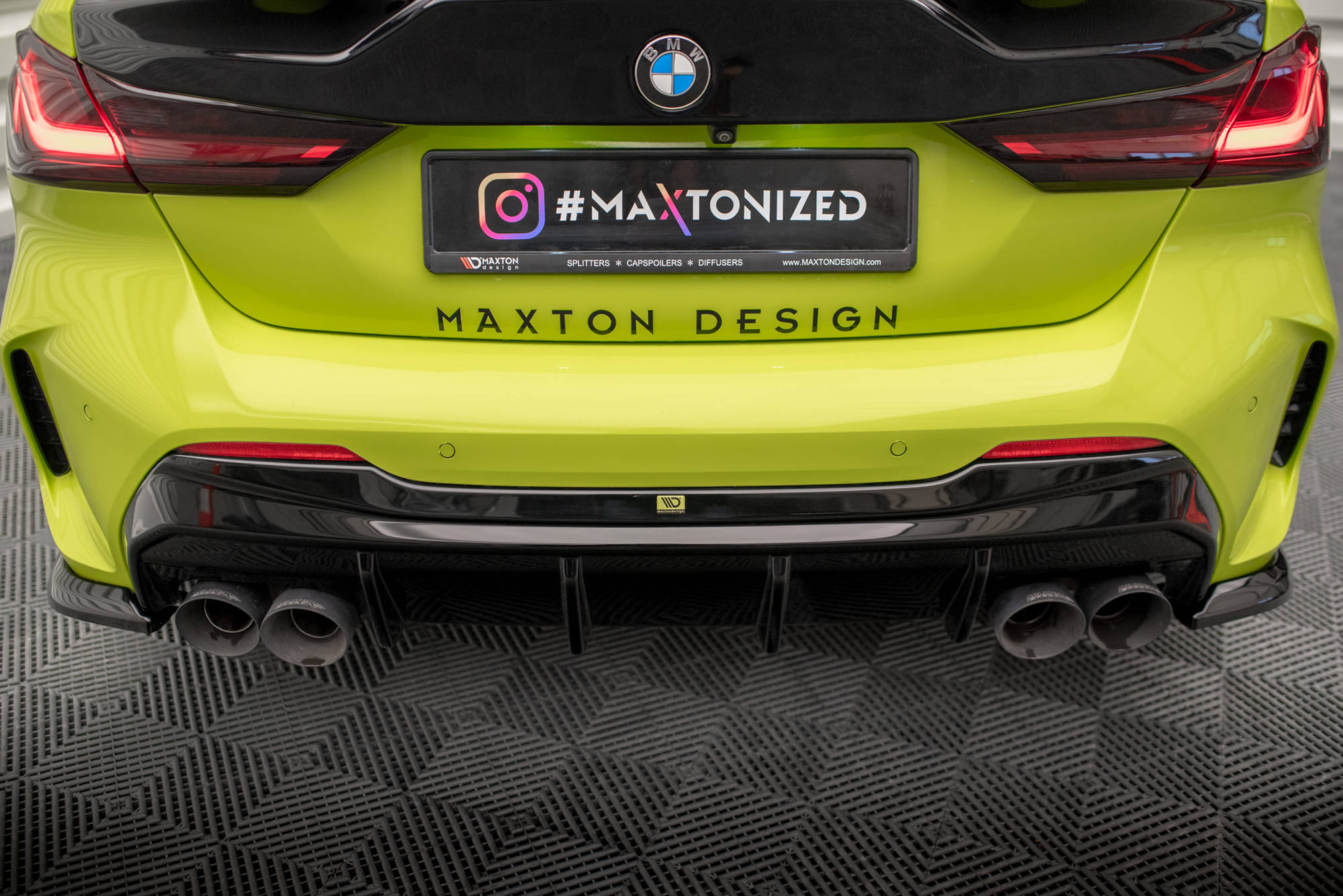 Maxton Diffusor Heck Ansatz V.3 für + Milltek Sport Auspuffverlängerung BMW 1er M135i / 128ti F40