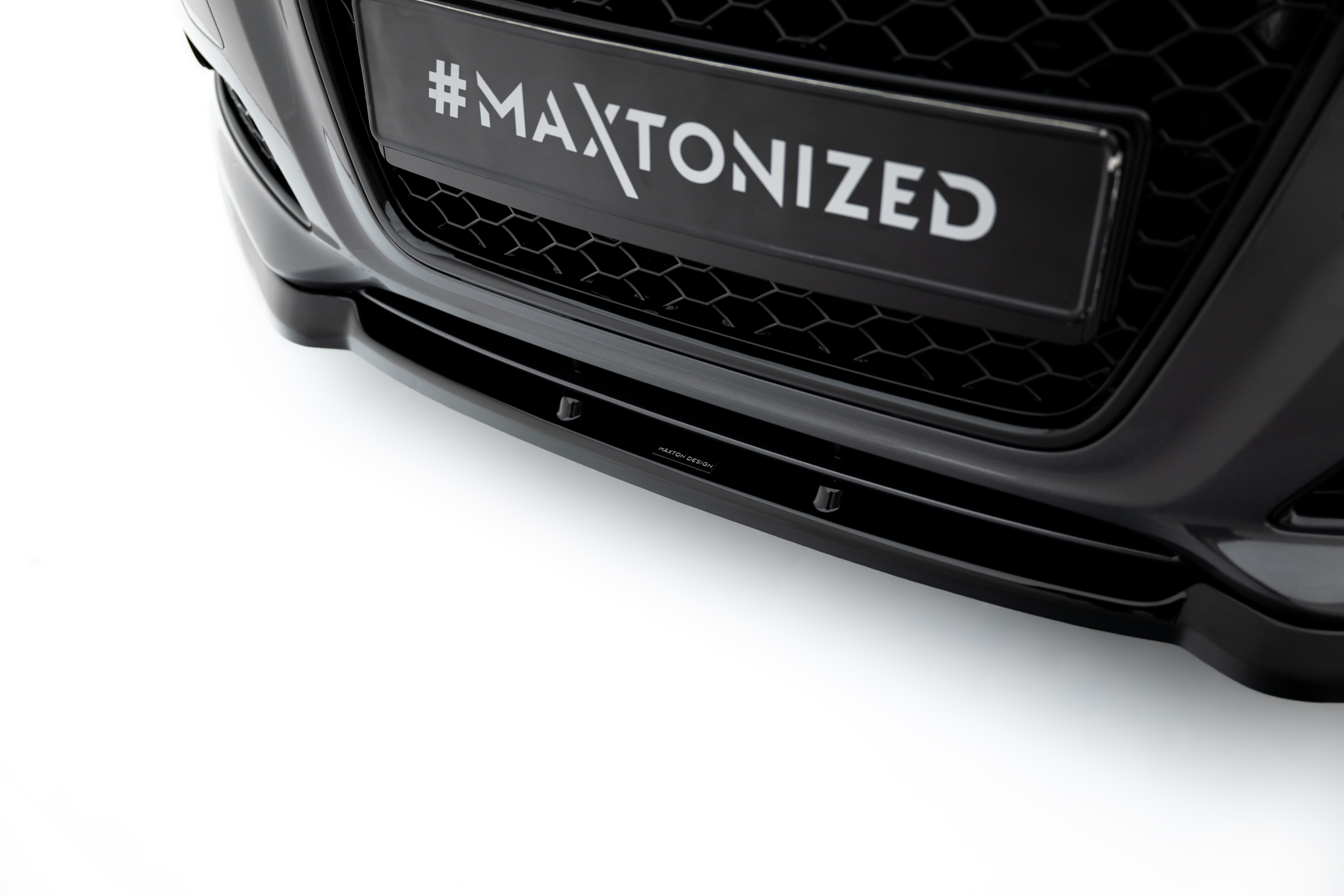 Maxton Front Ansatz für AUDI A3 8P Facelift schwarz Hochglanz