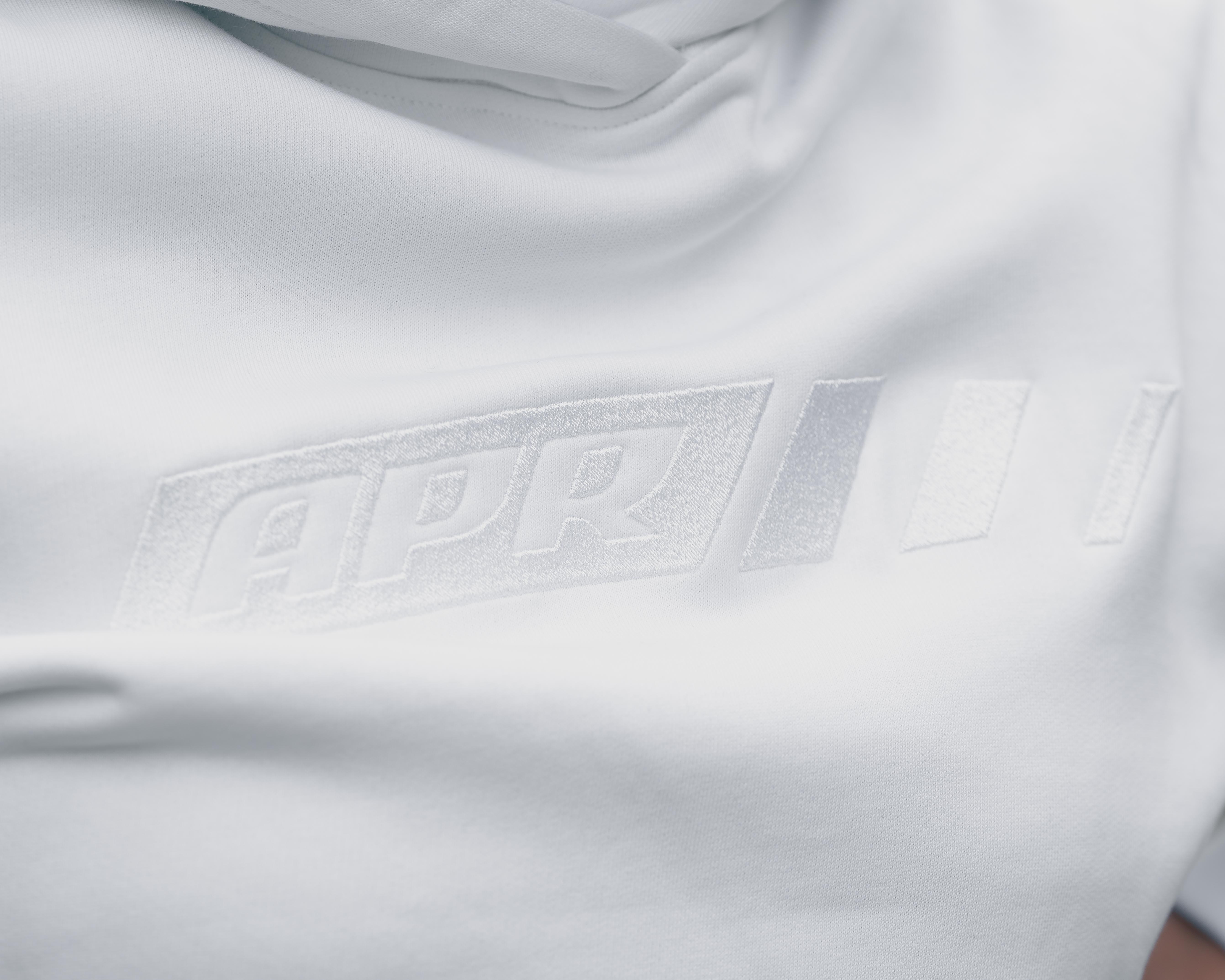 Premium APR Essentials Hoodie Stick weiß