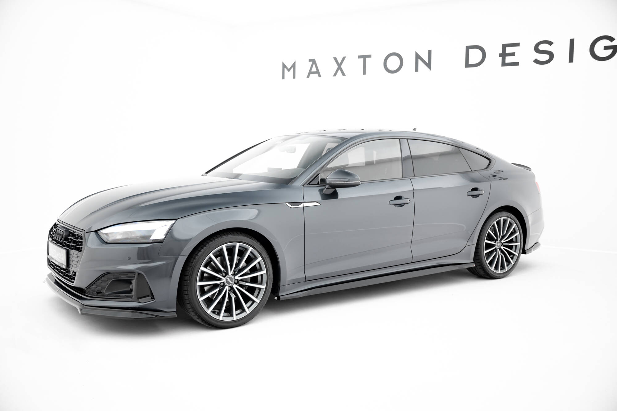 Maxton Seitenschweller Ansatz für Audi A5 Sportback F5 Facelift schwarz Hochglanz
