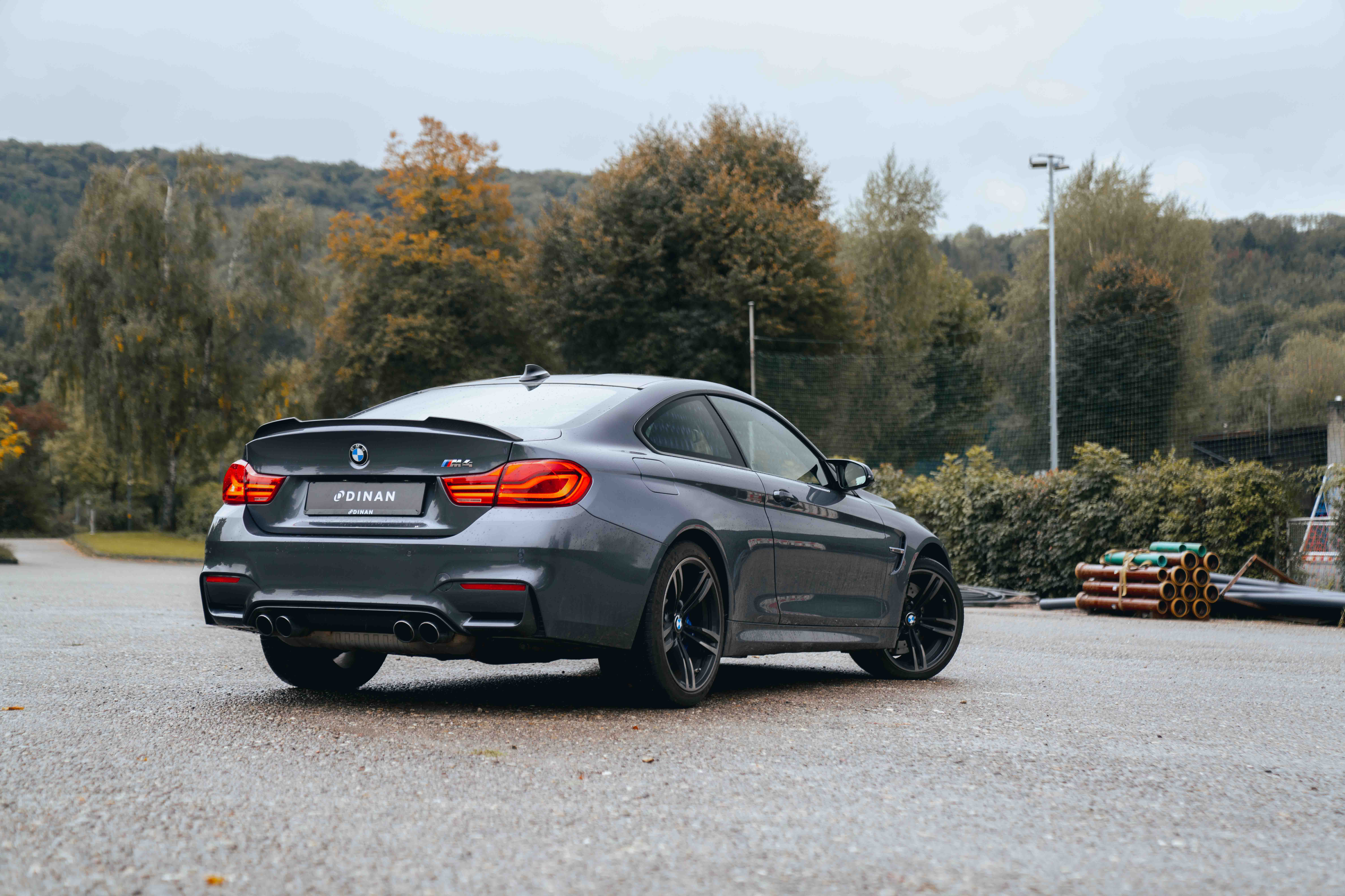 Original BMW M4 F8X Performance Heckspoilerlippe 