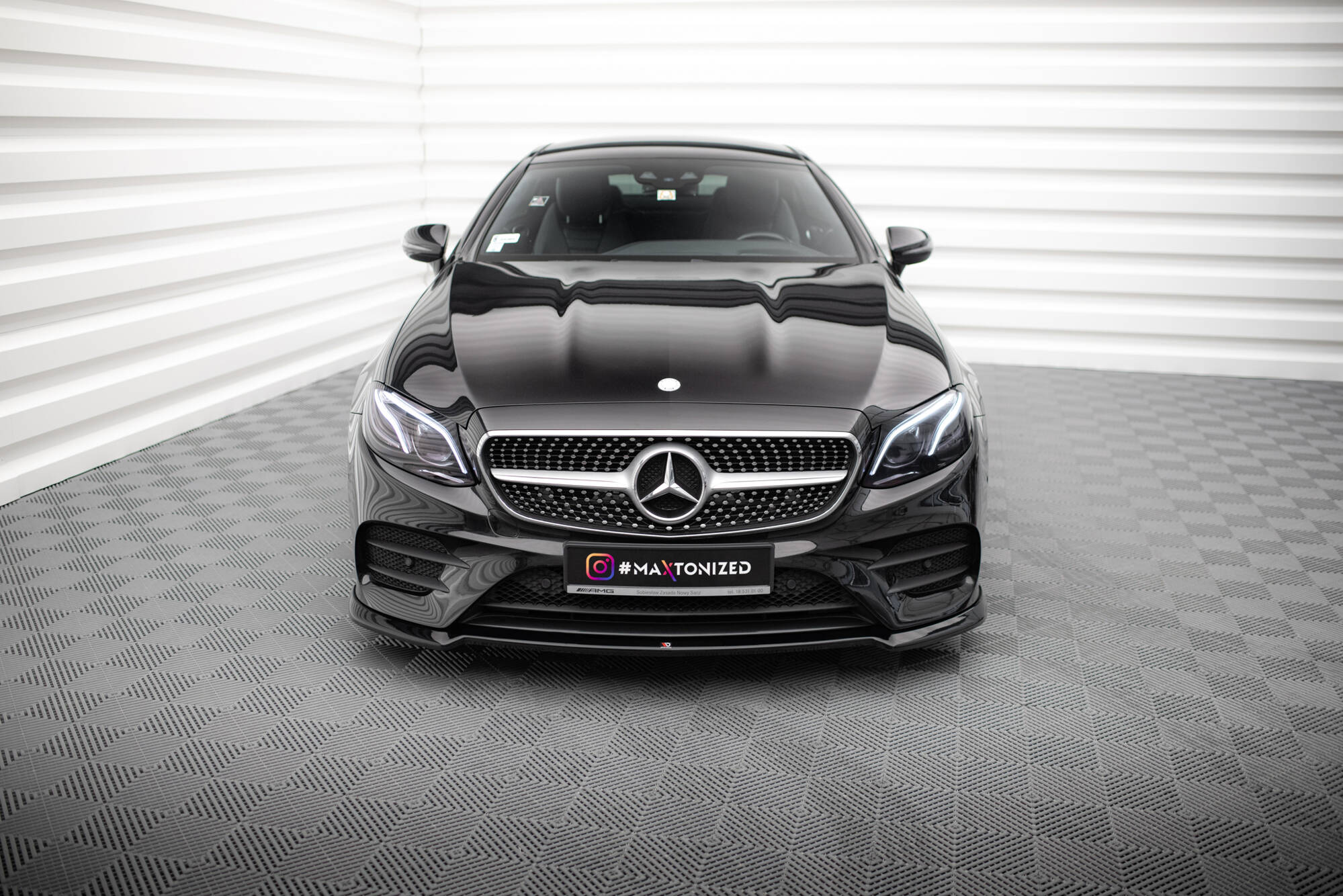 Maxton Front Ansatz V.2 für Mercedes-Benz E-Klasse W213 Coupe (C238) / Cabriolet (A238) AMG-Line / 53 AMG schwarz Hochglanz