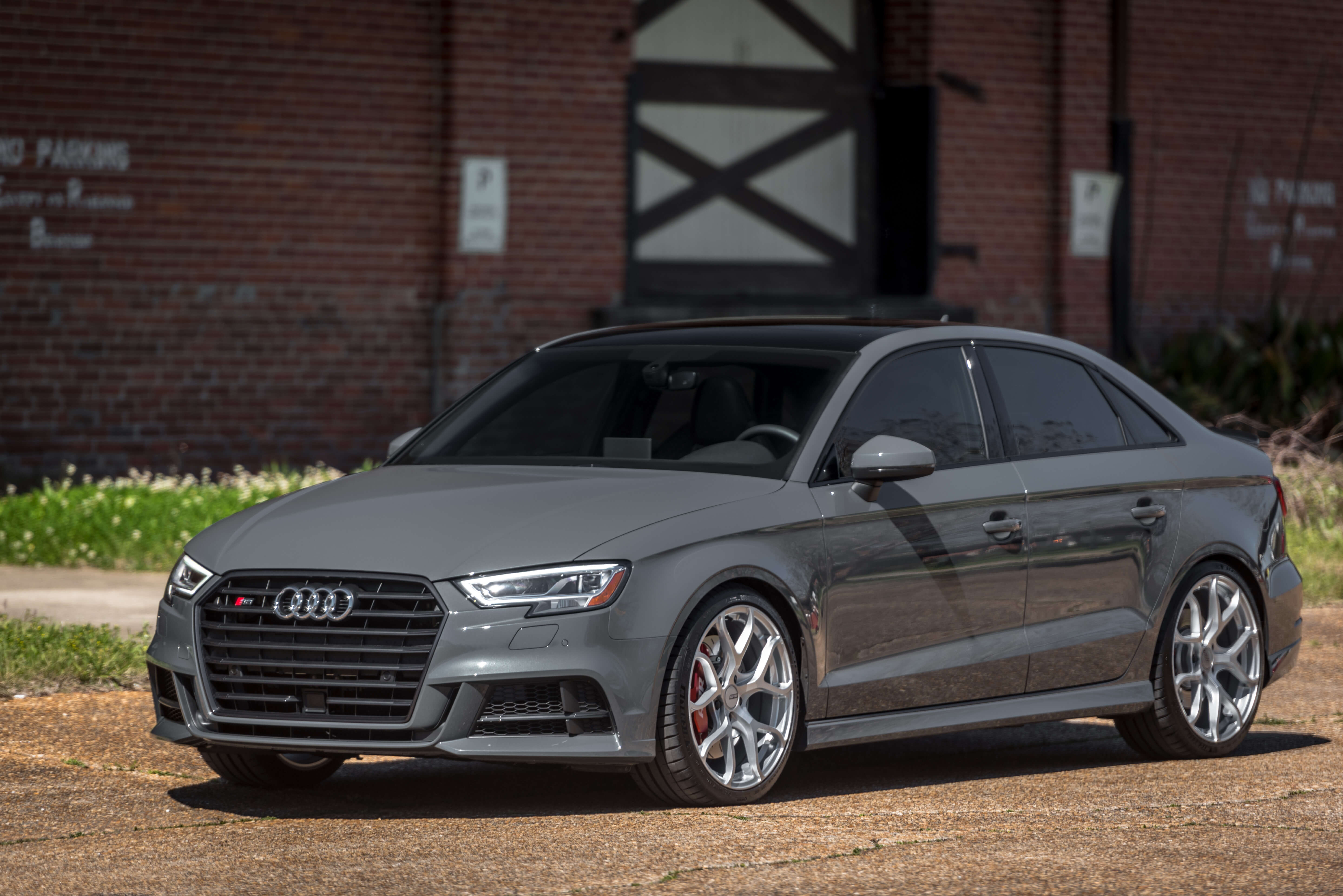 APR Flow-Form Rad A01 "Hyper Silver"