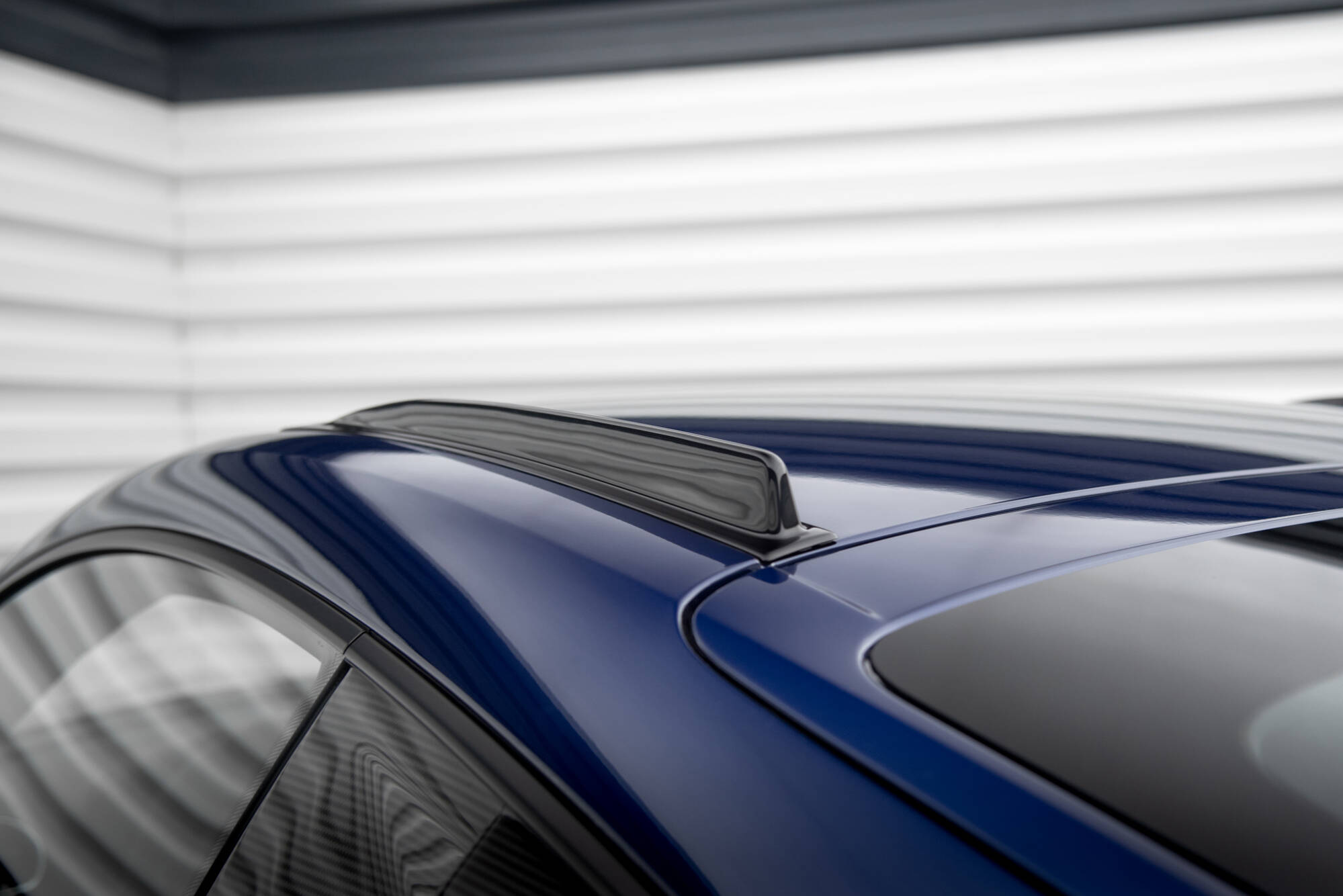 Maxton Kurze Dachschienen Porsche 718 Cayman GT4 RS 982c schwarz Hochglanz