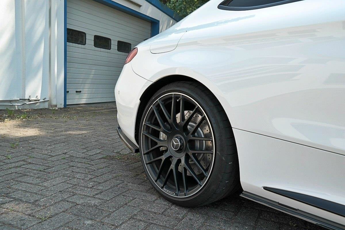 Maxton Heck Ansatz Flaps Diffusor für Mercedes C-Klasse C205 63 AMG Coupe schwarz Hochglanz