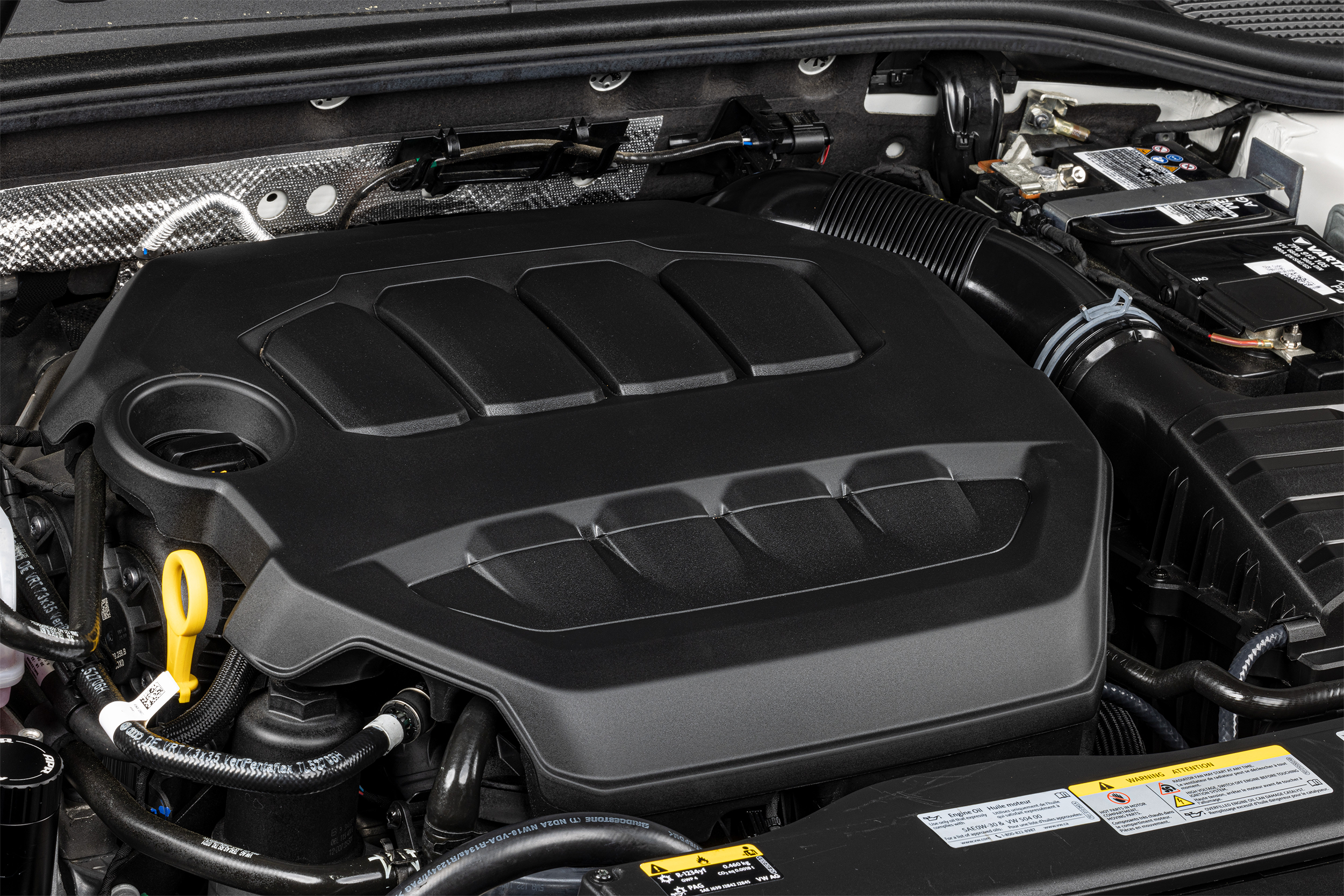 APR Carbon Motorabdeckungen 2.0T EA888 EVO 4