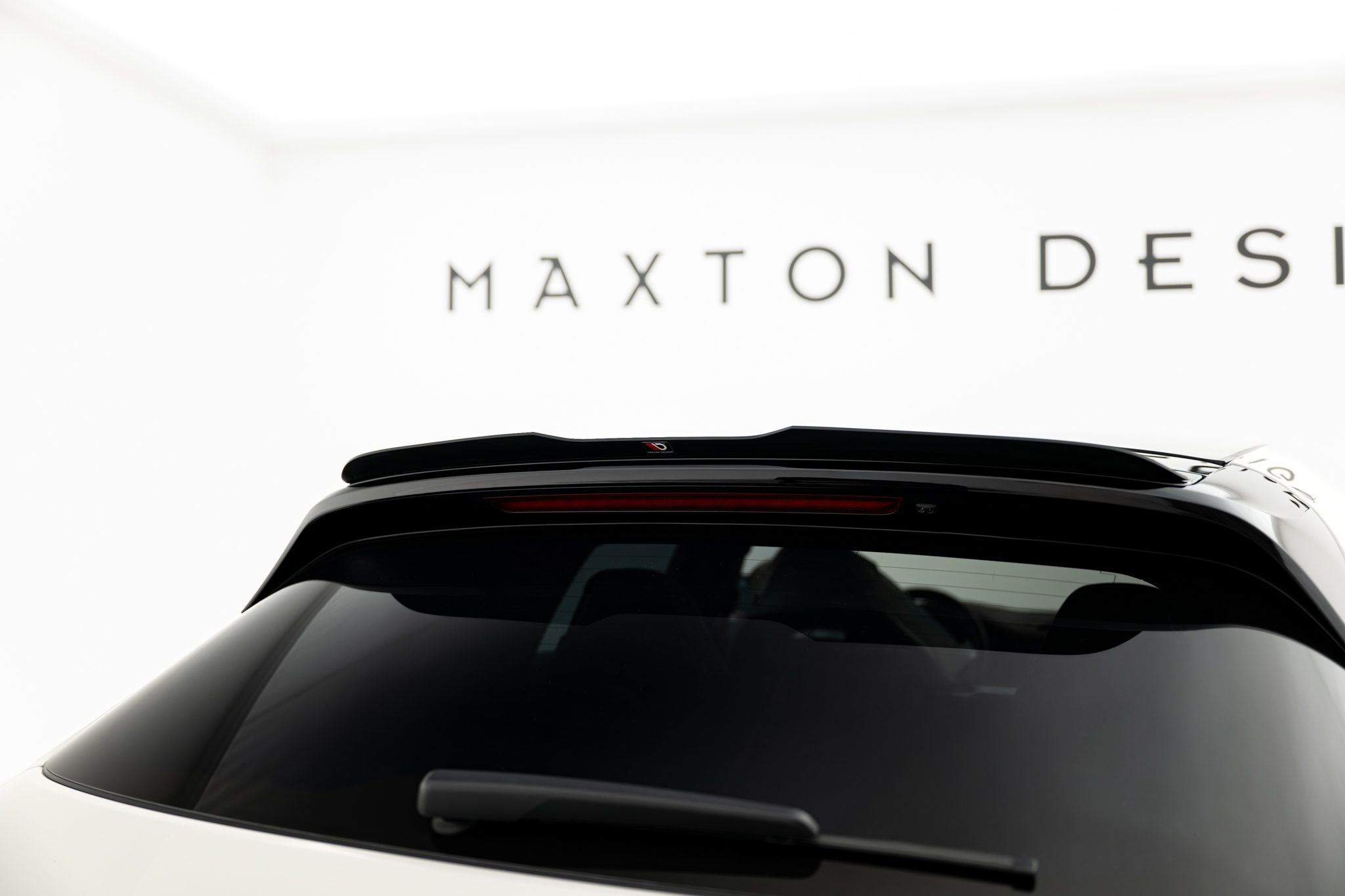 Maxton Spoiler CAP für Porsche Panamera GTS / 4S / E-Hybrid / Turbo S E-Hybrid Sport Turismo 971 Facelift schwarz Hochglanz
