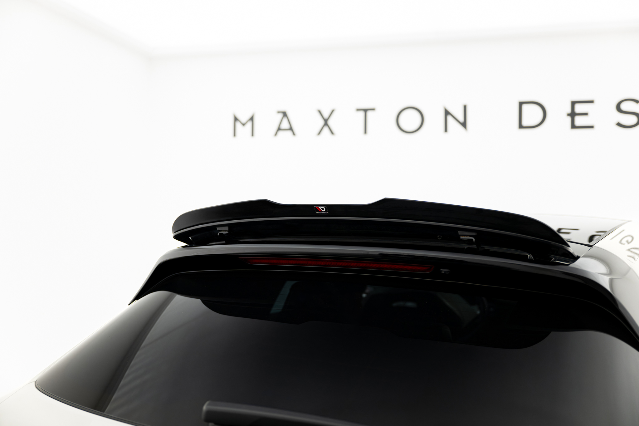 Maxton Spoiler CAP für Porsche Panamera GTS / 4S / E-Hybrid / Turbo S E-Hybrid Sport Turismo 971 Facelift schwarz Hochglanz