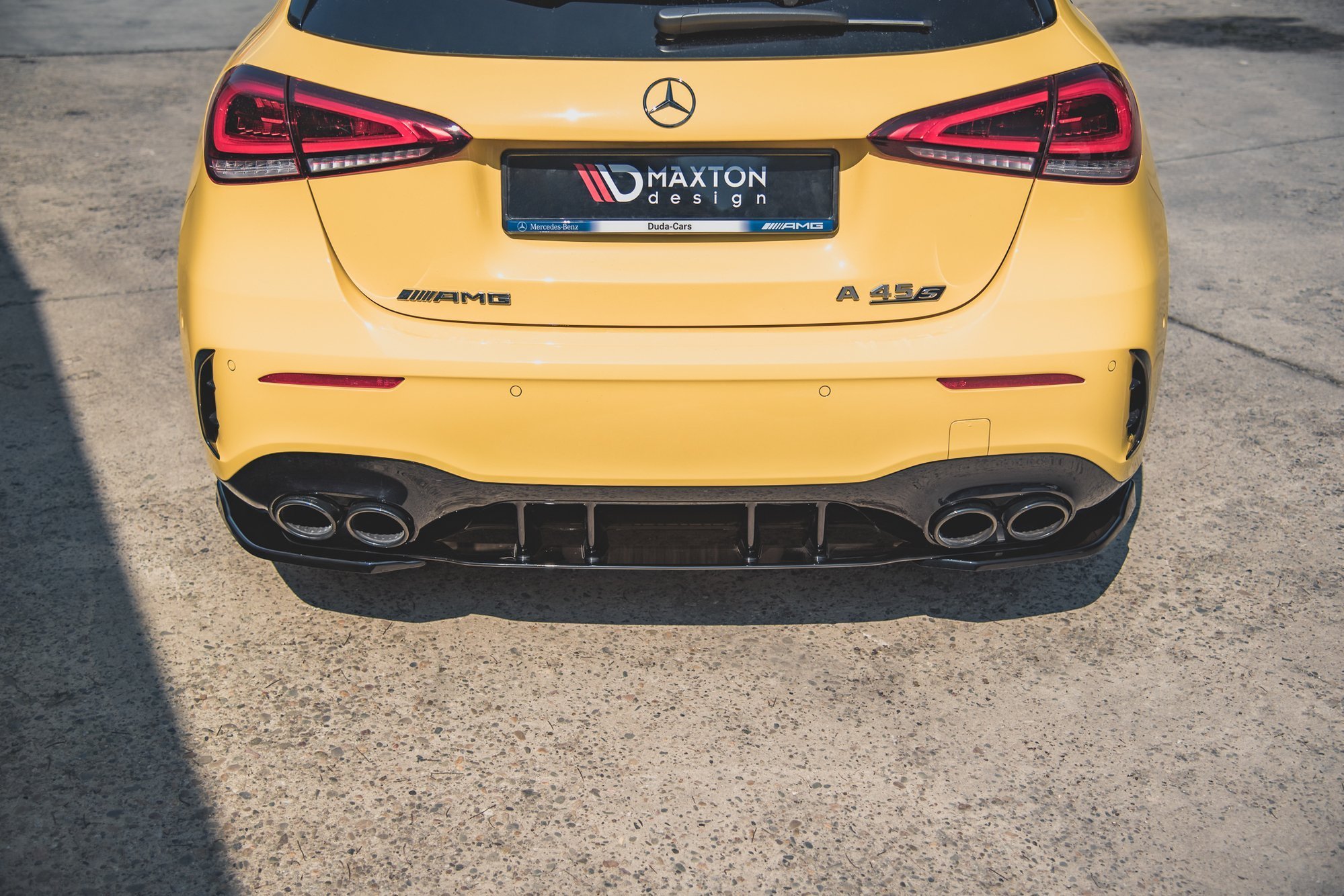 Maxton Heck Ansatz Flaps Diffusor für Mercedes-AMG A 45 S Aero Pack W177 schwarz Hochglanz