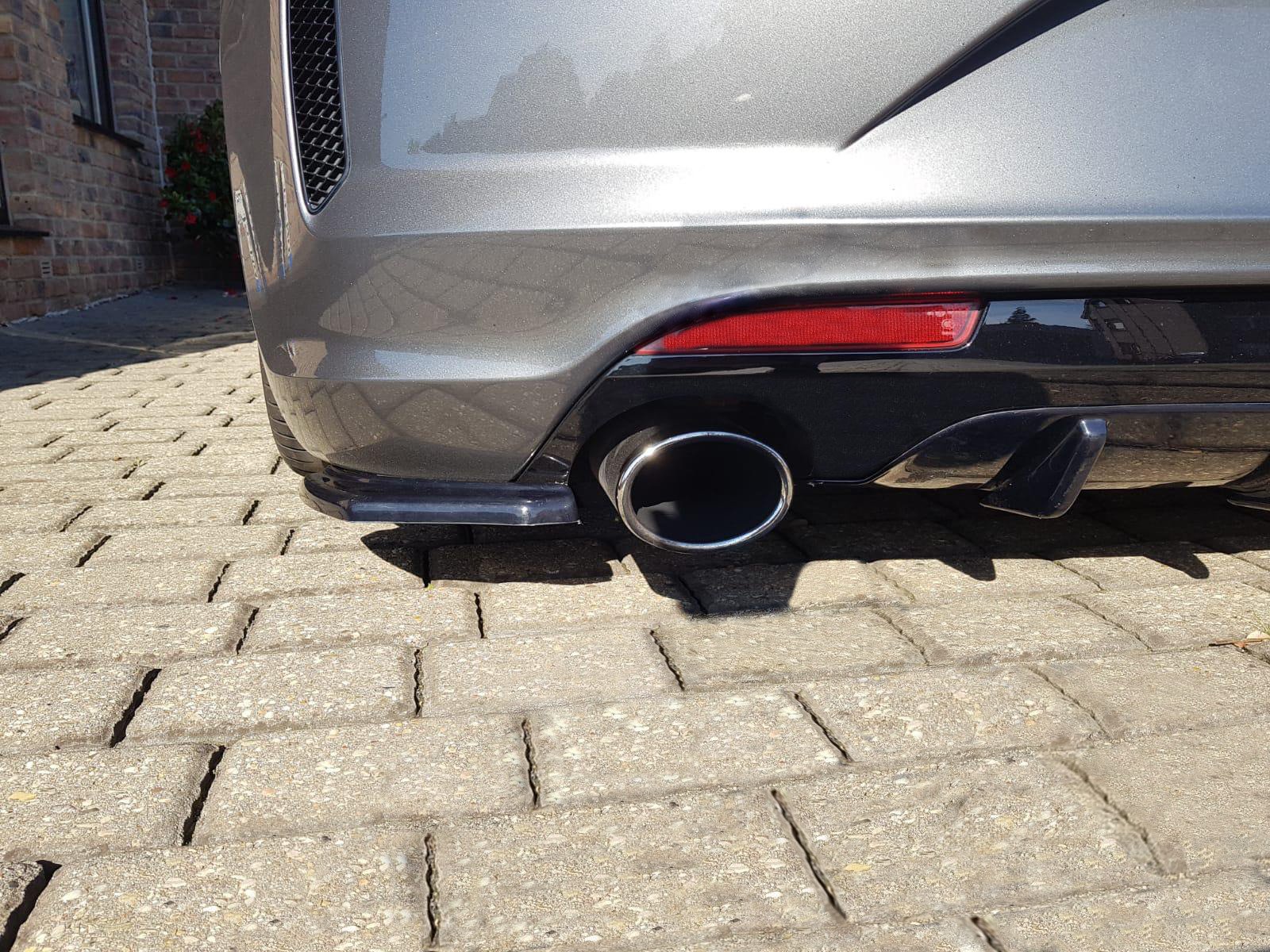 Maxton Heck Ansatz Flaps Diffusor für VOLKSWAGEN SCIROCCO MK.3 R FACELIFT schwarz Hochglanz