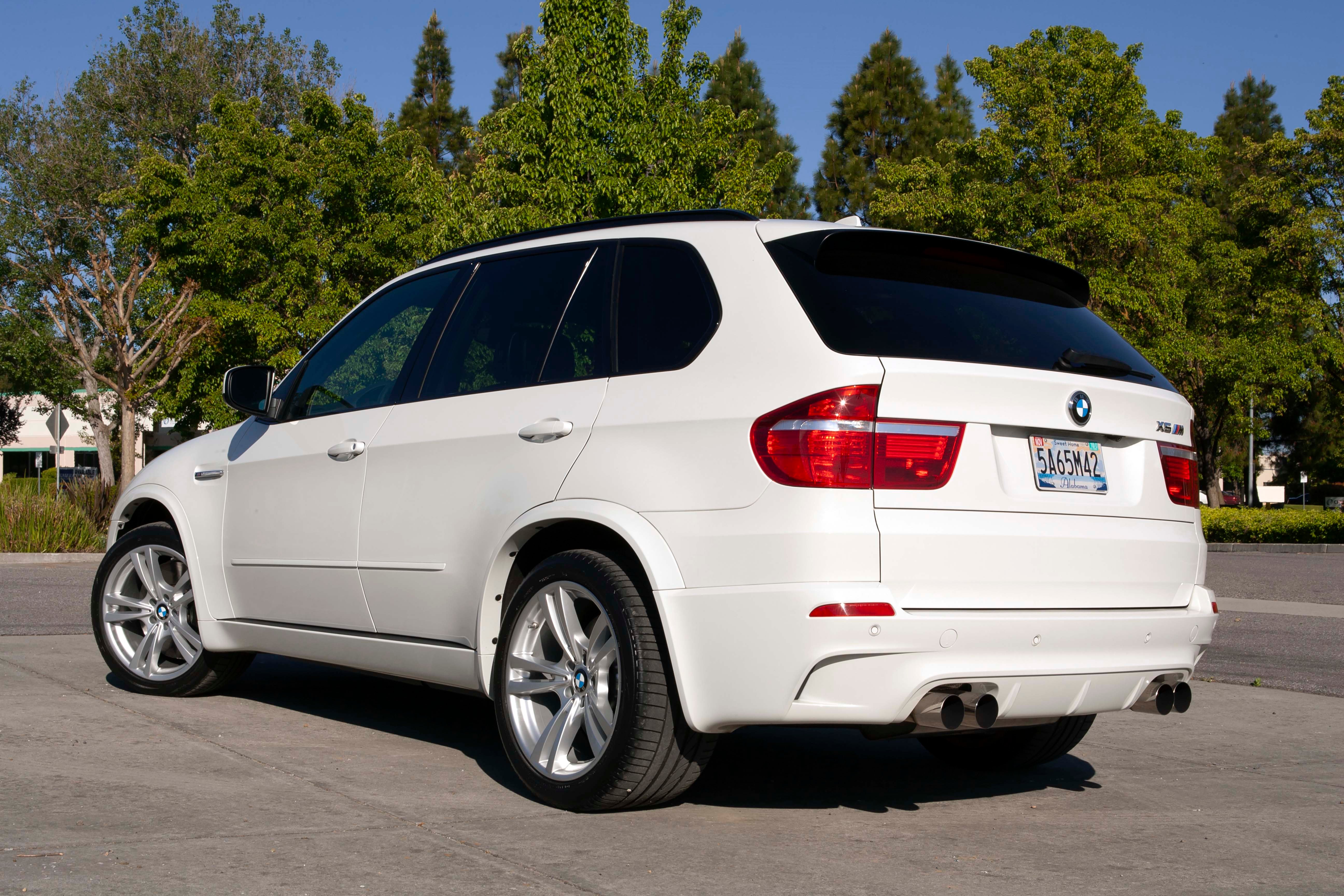 DINAN FREE FLOW AXLE-BACK EXHAUST - 2010-2014 BMW X5M/X6M