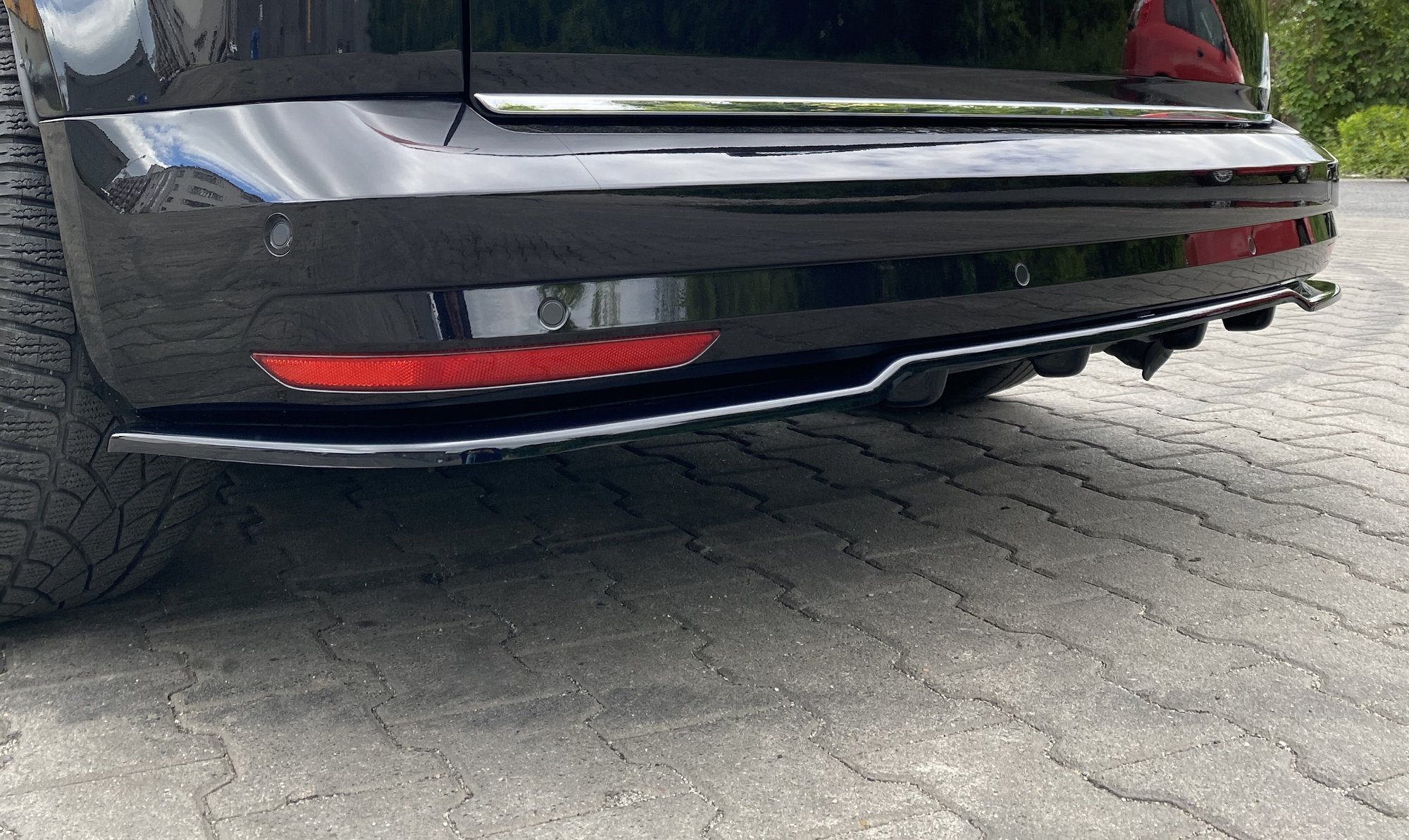 Maxton Mittlerer Cup Diffusor DTM Look Heck Ansatz für VW Caddy Mk. 4 schwarz Hochglanz